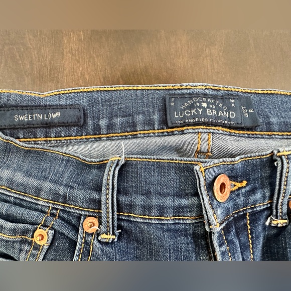 Lucky woman’s Sweet N Low bootcut jeans size 4R - Picture 5 of 6